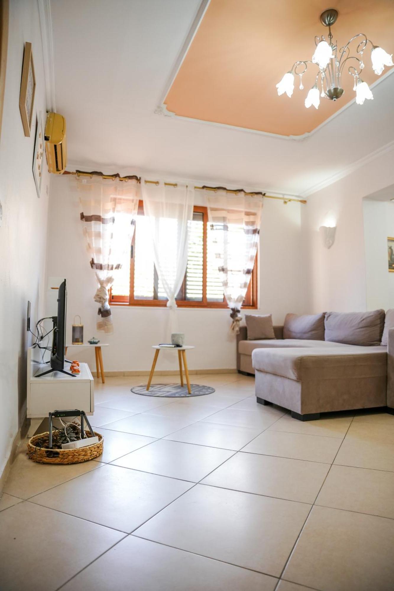 Tirana Centre Lions Gate 1 Apartment Eksteriør bilde